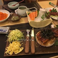 1.9元拼饭爆火，社群团购的创新启示
