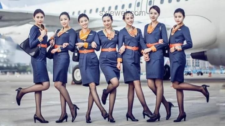 美国男子假冒空乘34次免费飞行经历大揭秘