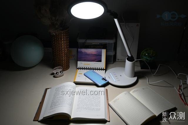618护眼灯选购指南：如何挑选合适的护眼灯具